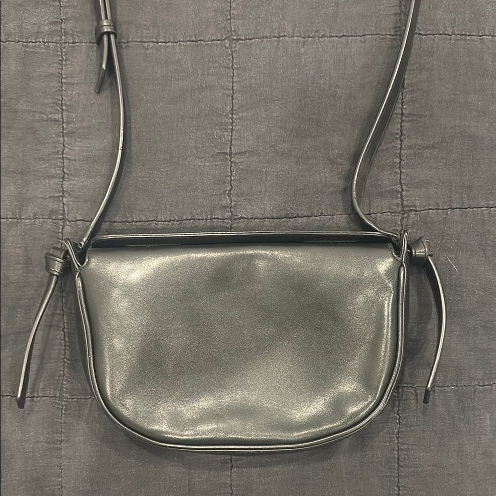 Black Banana Republic Crossbody Bag - 100% Leather